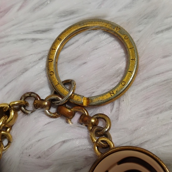 SALE! Louis Vuitton Portecle LV Logo Key Holder Charm & Padlock/Keys 320 Bundle - Picture 6 of 16